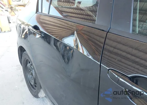 2012 Mazda Mazda3 I Sport z USA, uszkodzony, nr VIN JM1BL1UF6C1543744